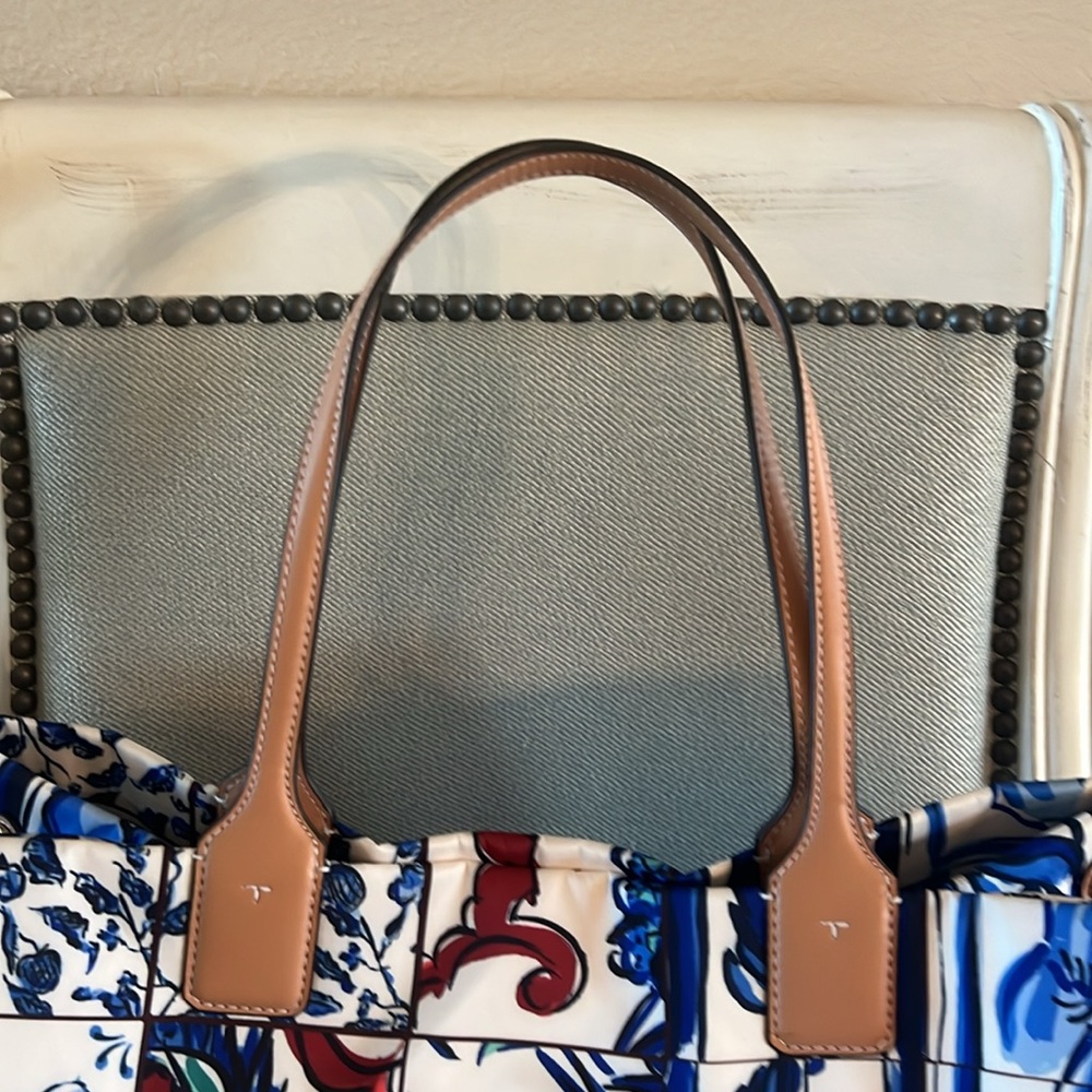 Tory Burch Large Ella Tote - Picture 4 of 14